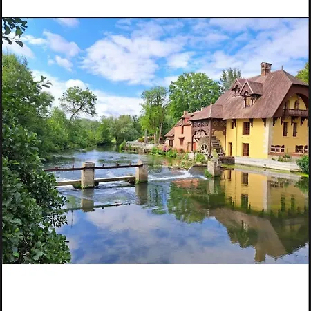 Maison En Colombage * Tilly (Eure)